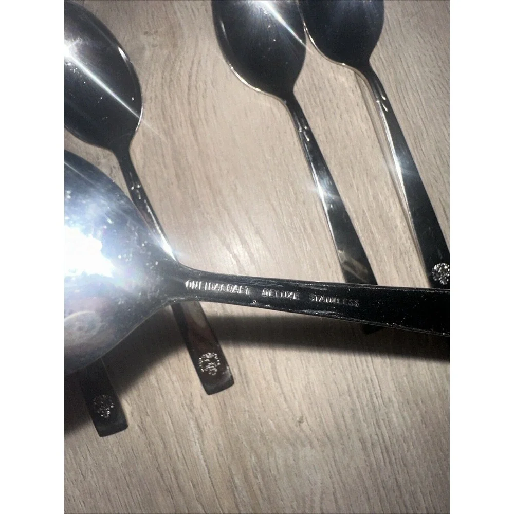 6 PCs Oneida USA Stainless Silverware‎ OHS293 Oval Place Soup Spoons